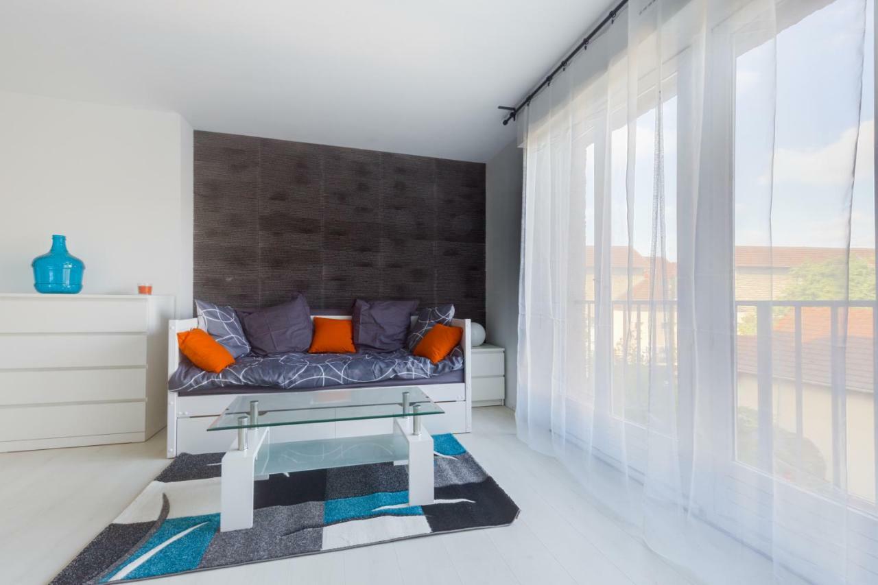 Modern Apart City Mantes-la-Jolie Extérieur photo
